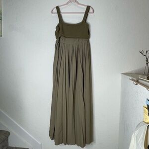 Anthropologie x Mare Mare Sleeveless Pleated Maxi Dress Size M Olive
